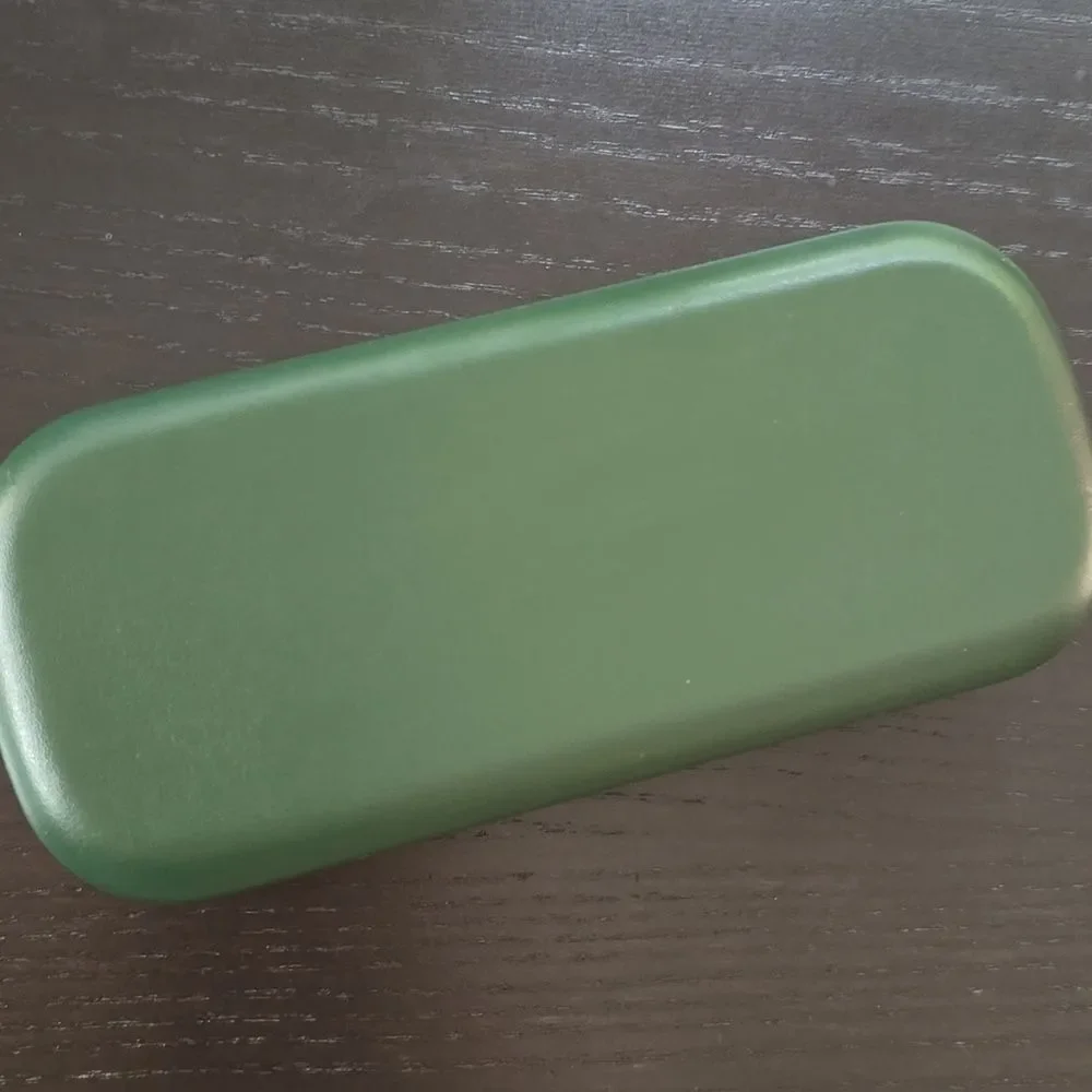 Kate Spade | Hardshell Glasses Case
